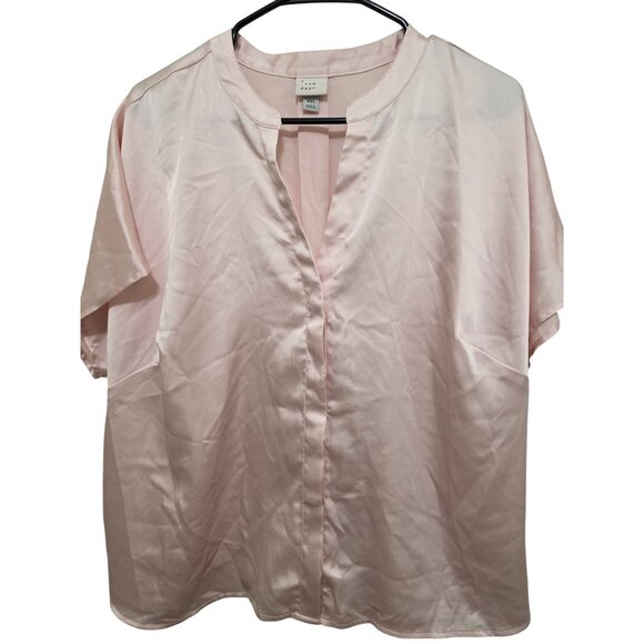 A New Day Women Light Pink Short Sleeve Blouse Button-Down Back Pleat Detail Siz - Picture 1 of 7